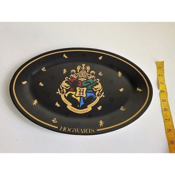 Harry Potter Hogwarts Oval Serving Platter Tray Ceramic Black/Gold Crests NEW - Picture 5 of 9